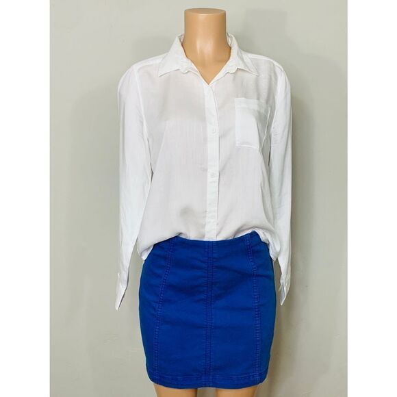 New Liz Claiborne white button up. - Picture 7 of 11